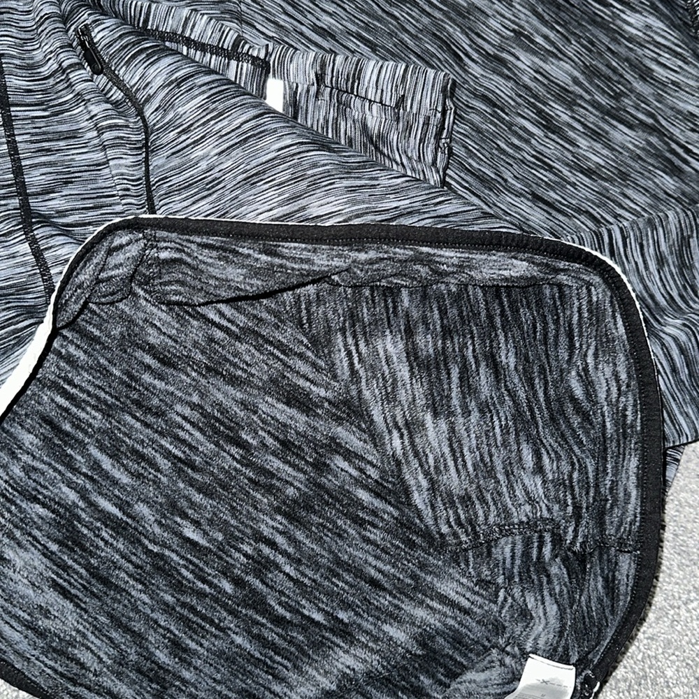 Gap Orbital Reflective Fleece Pullover - image 5